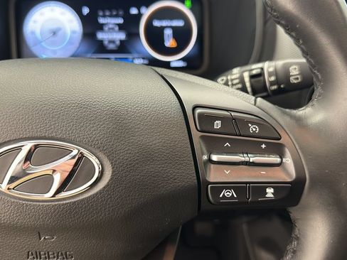 Used 2023 Hyundai Kona Limited w/ Cargo Package AWD/4WD image 19
