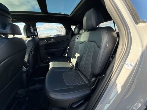 Used 2024 Kia Sportage X-Line w/ X-Line Premium Package image 25