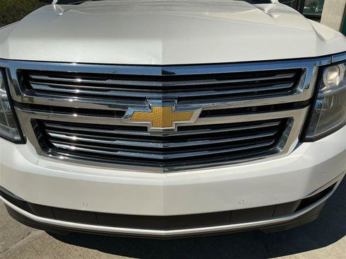Used 2015 Chevrolet Tahoe LTZ RWD image 12