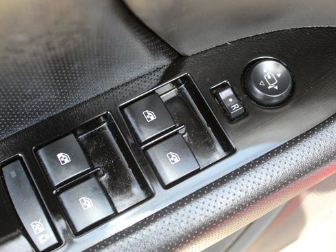 Used 2015 Cadillac XTS Luxury w/ Driver Awareness Package image 25