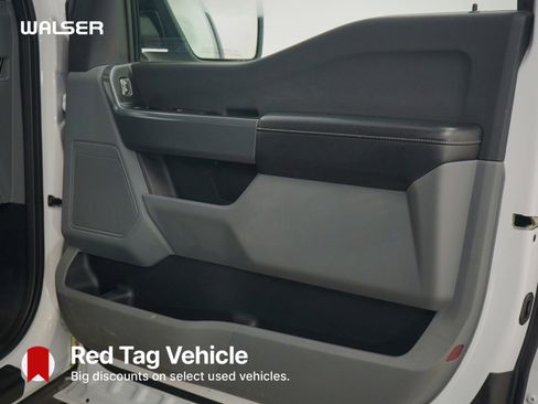 Used 2022 Ford F150 XLT w/ Trailer Tow Package image 11