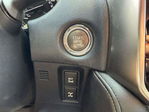 Used 2022 Lexus GX 460 Premium w/ Premium Plus Package AWD/4WD image 26