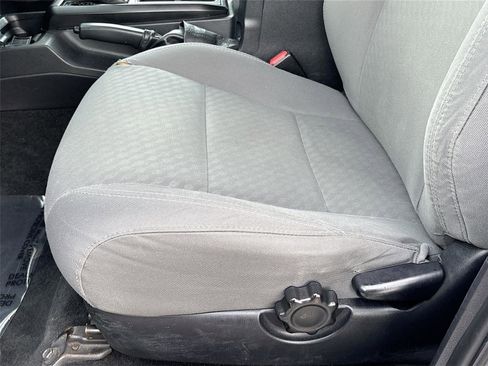 Used 2020 Toyota Tacoma SR image 19