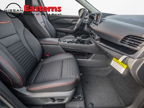 New 2026 Nissan Rogue SV w/ Rock Creek Premium Package AWD/4WD image 23