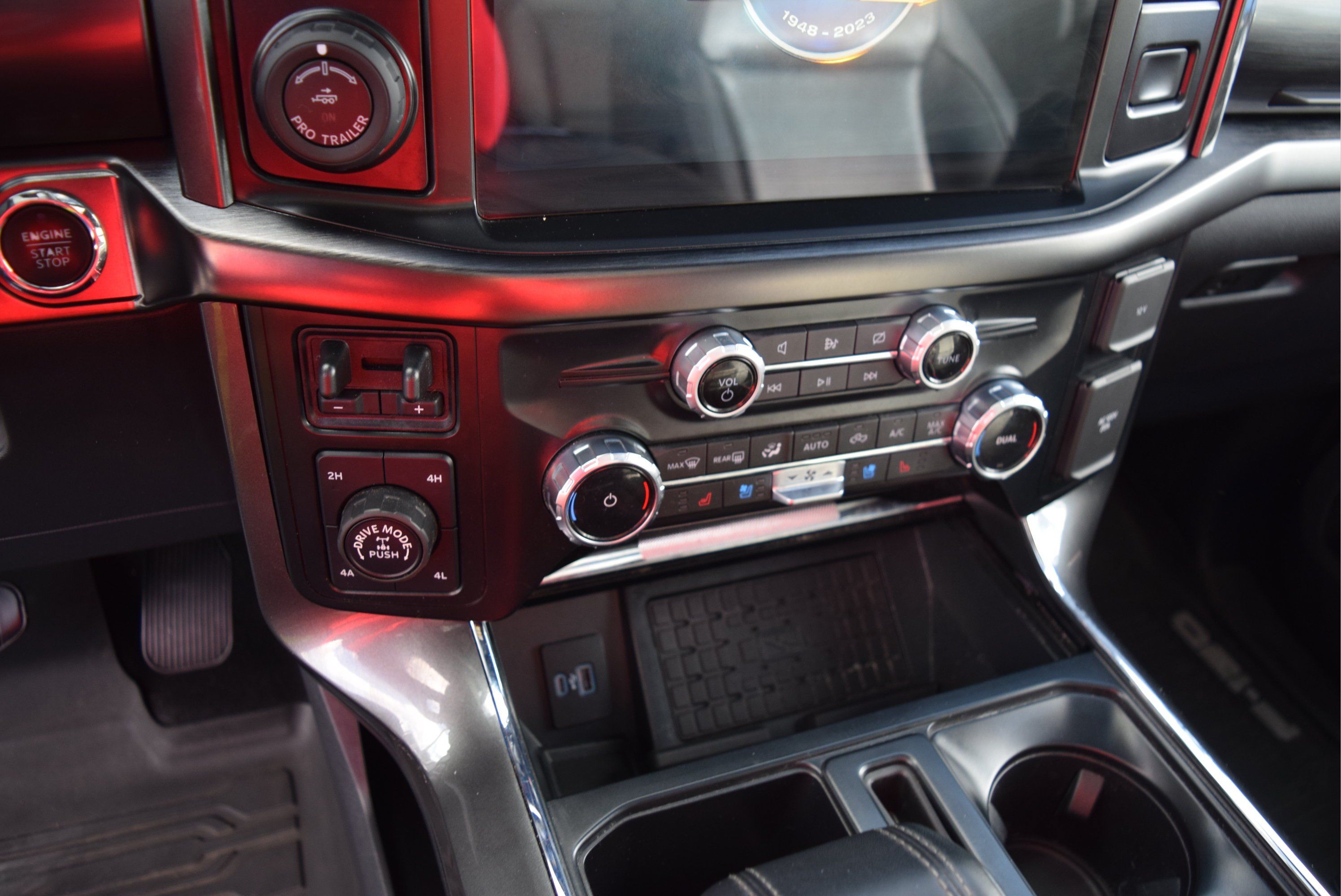 Used 2023 Ford F150 Lariat w/ Equipment Group 502A High AWD/4WD image 18