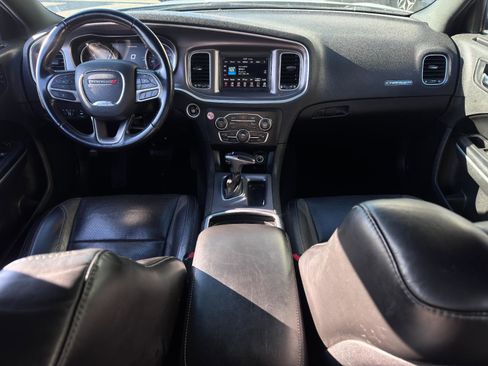 Used 2021 Dodge Charger SXT w/ Leather Interior Group image 25