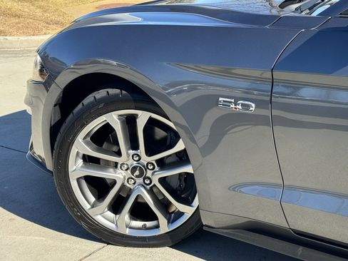 Used 2022 Ford Mustang GT Premium w/ Equipment Group 401A image 8