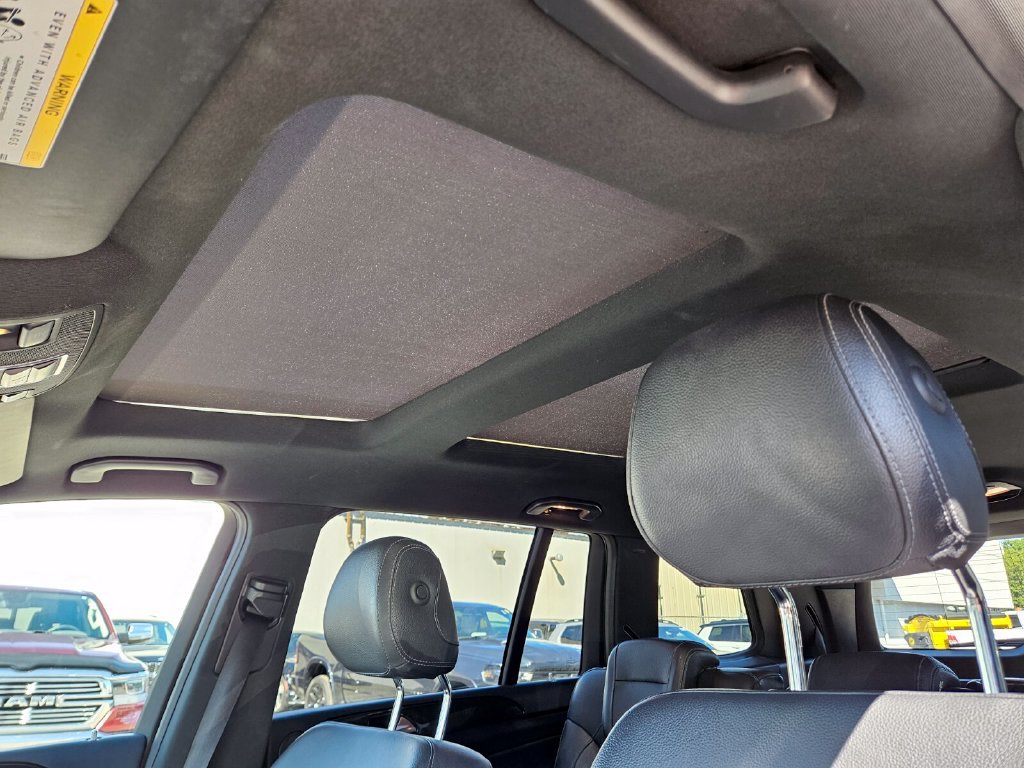 Used 2017 Mercedes-Benz GLS 450 4MATIC image 21