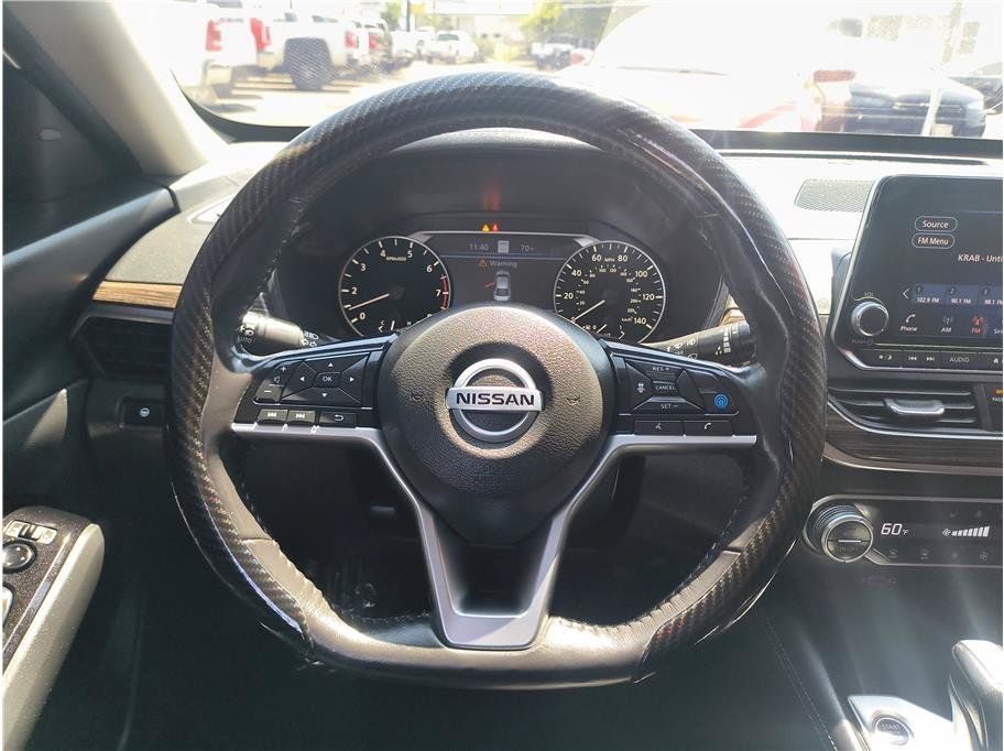 Used 2022 Nissan Altima 2.5 SL FWD image 7