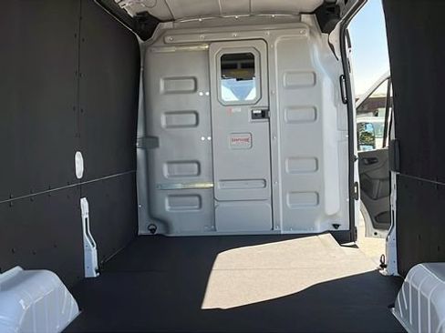 New 2025 Ford Transit 250 148 Medium Roof Extended AWD w/ Load Area Protection Package image 15