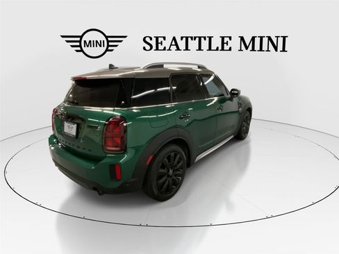 Certified 2023 MINI Cooper Countryman S w/ Signature Upholstery Package image 10