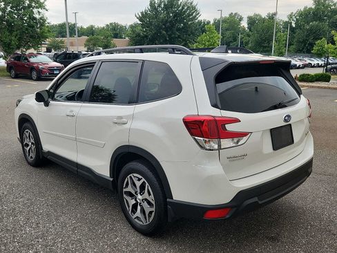 Used 2024 Subaru Forester Premium AWD/4WD image 4