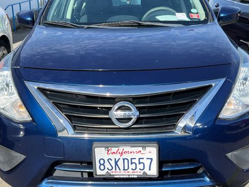 Used 2018 Nissan Versa SV FWD image 12