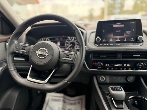 Used 2022 Nissan Rogue S image 20