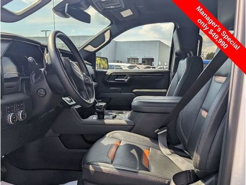 Used 2023 GMC Sierra 1500 AT4 image 15