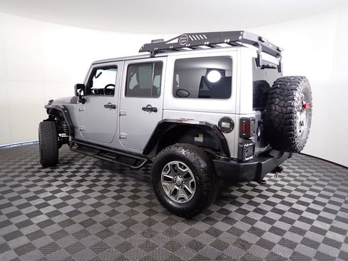 Used 2014 Jeep Wrangler Unlimited Rubicon w/ Connectivity Group image 14