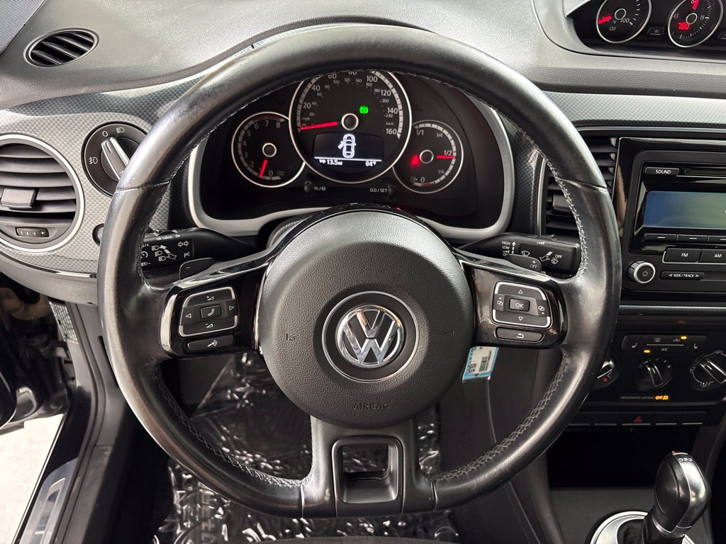 Used 2014 Volkswagen Beetle R-Line FWD image 29