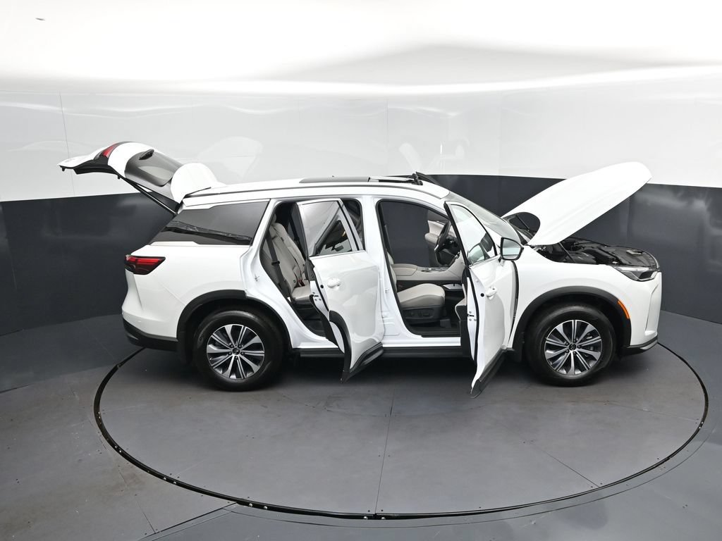 Used 2026 INFINITI QX60 Pure w/ Cargo Package FWD image 51