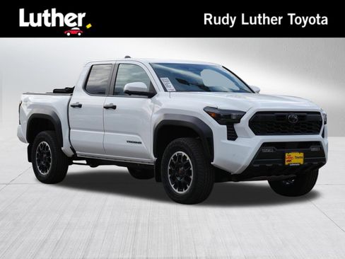 New 2026 Toyota Tacoma TRD Off-Road AWD/4WD image 1