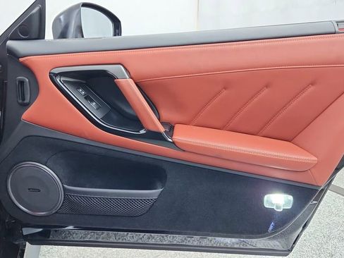 Used 2024 Nissan GT-R Premium w/ Premium Interior Package image 30