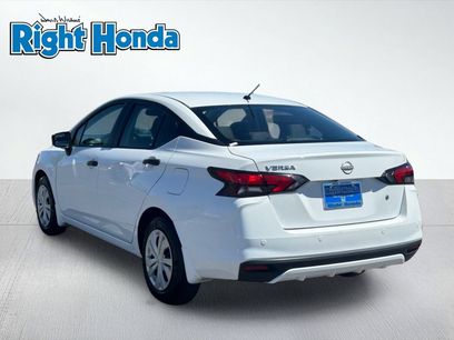 Used 2025 Nissan Versa S w/ Trunk Package