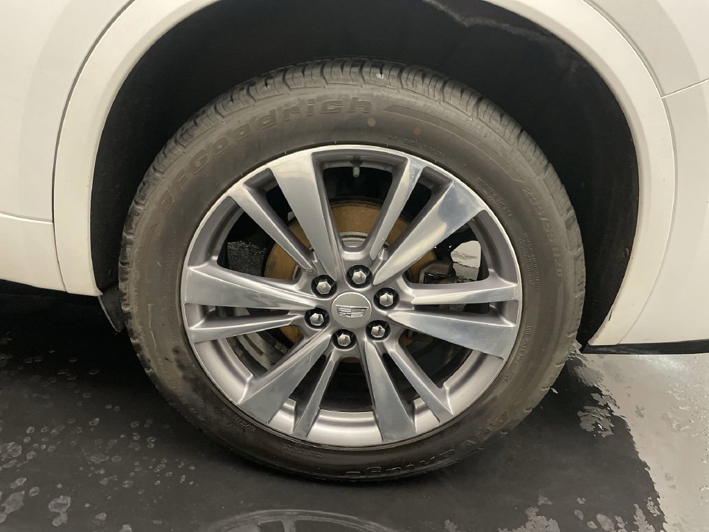 Used 2020 Cadillac XT6 Premium Luxury AWD/4WD image 27