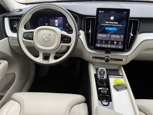 New 2026 Volvo XC60 B5 Ultra w/ Protection Package Premier image 12