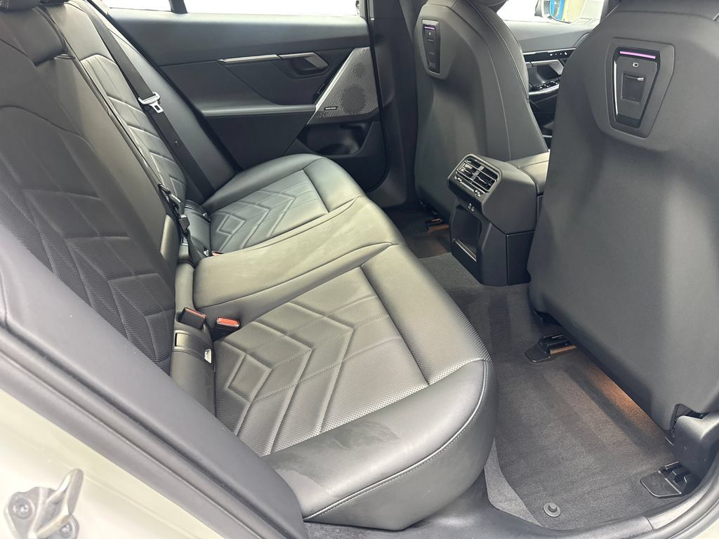 Used 2026 BMW 530i RWD image 40