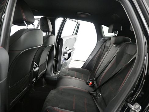 Certified 2025 Mercedes-Benz GLA 250 image 19