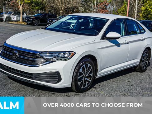 Used 2024 Volkswagen Jetta S image 3