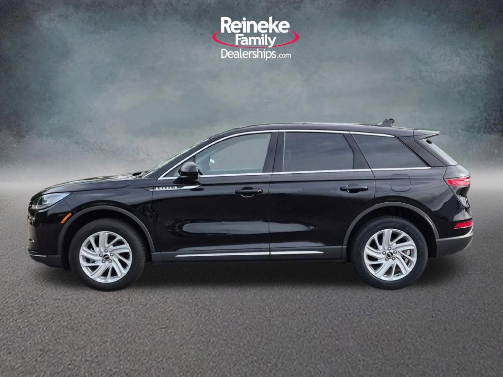 Used 2025 Lincoln Corsair AWD image 10