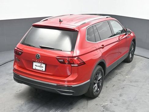 Used 2022 Volkswagen Tiguan SE FWD image 29