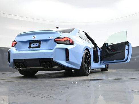 Used 2023 BMW M2 w/ Lighting Package image 32
