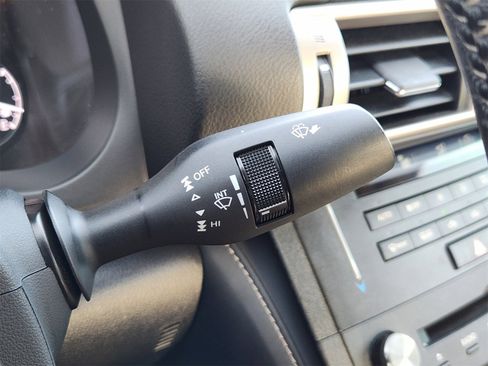 Used 2015 Lexus IS 250 w/ Navigation System Package image 40