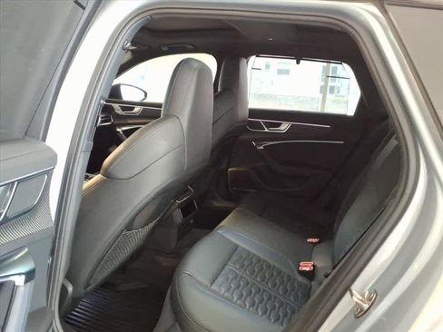 Used 2024 Audi RS 6 performance image 17