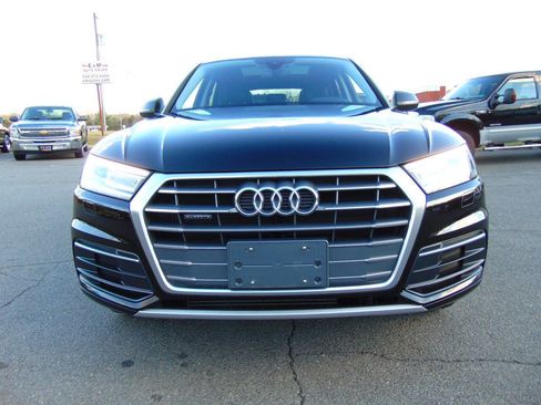 Used 2018 Audi Q5 2.0T Premium image 3