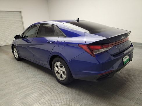 Used 2023 Hyundai Elantra SE FWD image 3