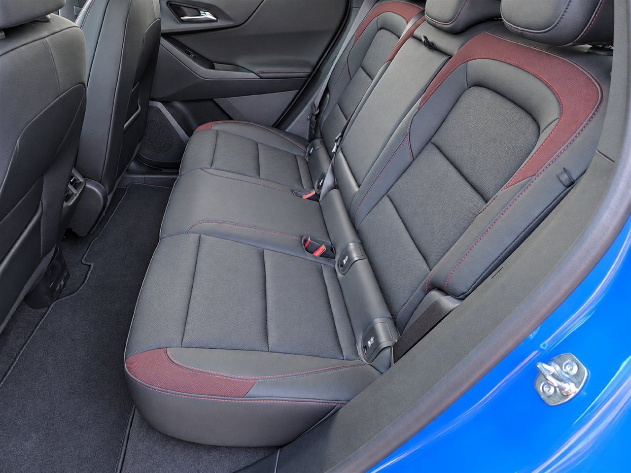 Used 2025 Chevrolet Equinox RS w/ Safety and Technology Package FWD image 26