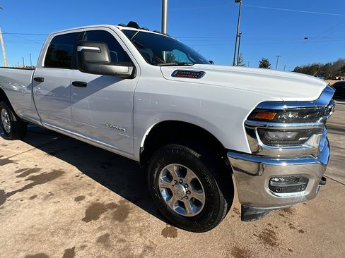 Used 2025 RAM 2500 Big Horn image 5
