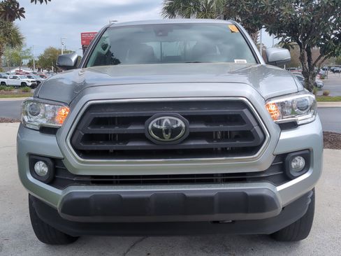 Used 2023 Toyota Tacoma SR5 image 3