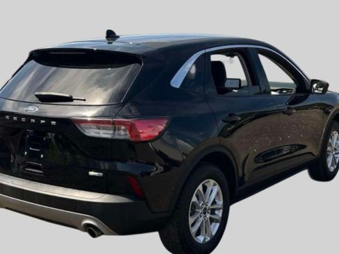 Used 2020 Ford Escape SE AWD/4WD image 2