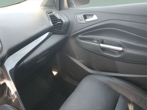 Used 2016 Ford Escape Titanium image 21