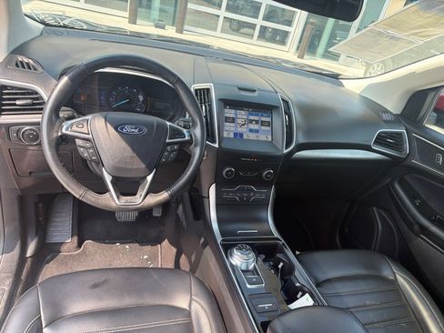 Used 2019 Ford Edge SEL w/ Equipment Group 201A FWD image 14