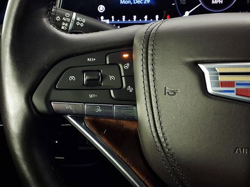 Used 2021 Cadillac Escalade Sport Platinum image 20