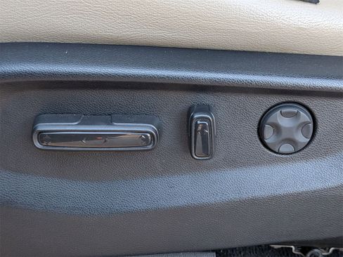 Used 2023 Honda Odyssey Touring image 16