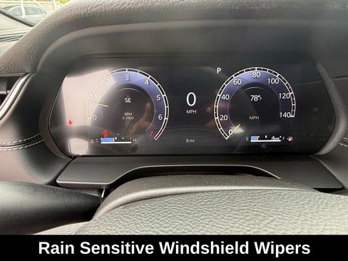 New 2025 Jeep Grand Cherokee Altitude image 19