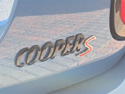 Used 2022 MINI Cooper S image 9
