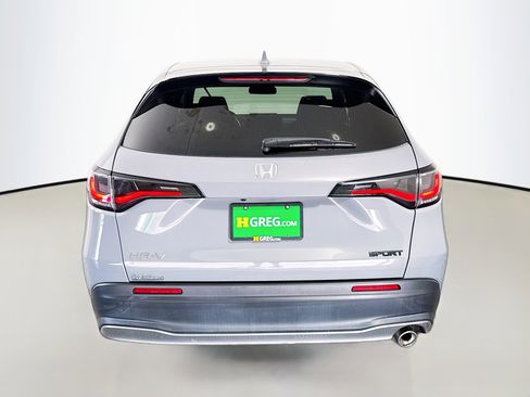 Used 2023 Honda HR-V Sport image 8