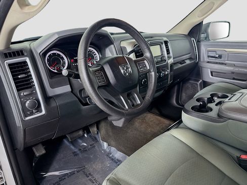 Used 2016 RAM 2500 SLT image 22