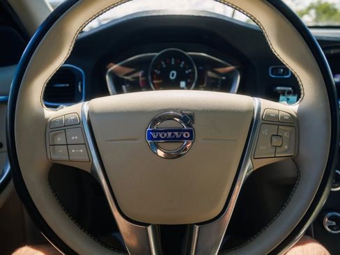 Used 2016 Volvo S60 T5 Premier w/ Convenience Package image 30